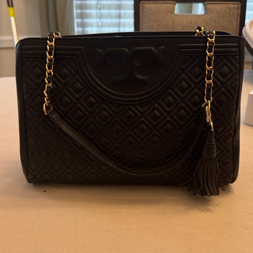 Tory Burch Fleming Quilted Leather Chain Strap Shoulder Bag with Leather Tassel